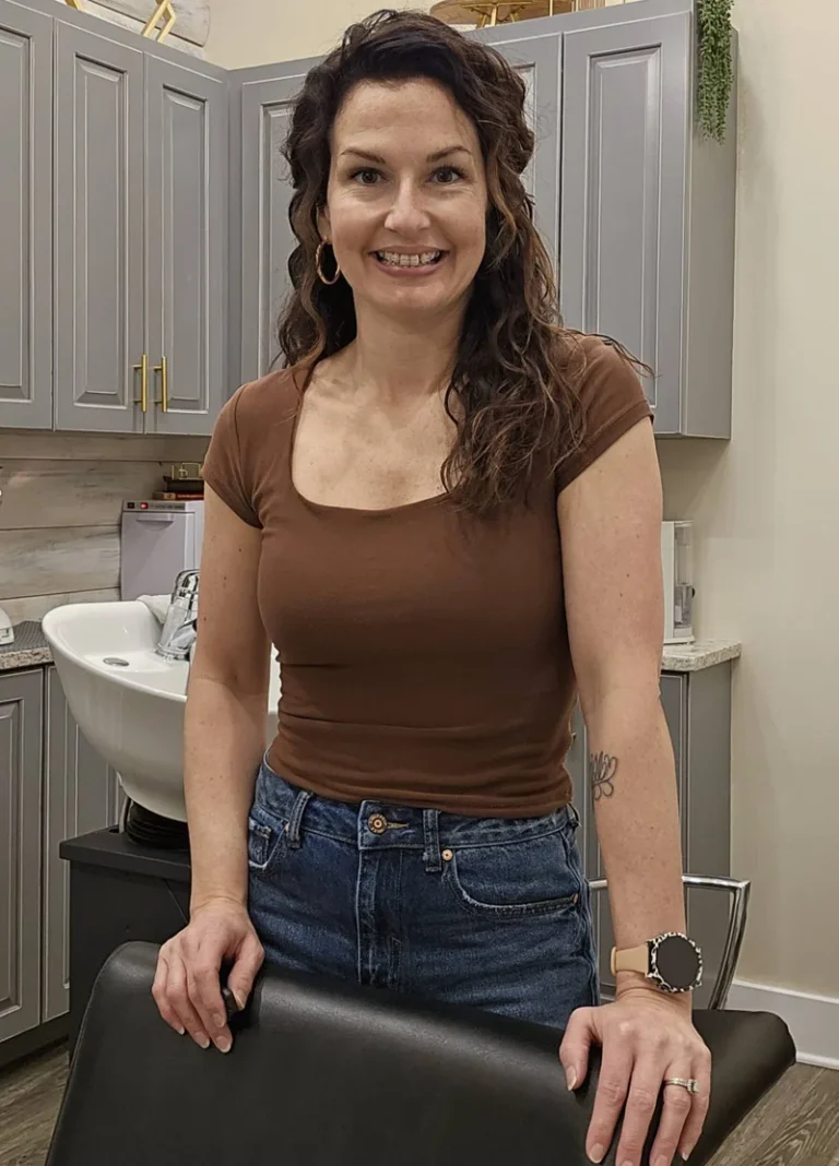 Hairstylist Leslie Palmer