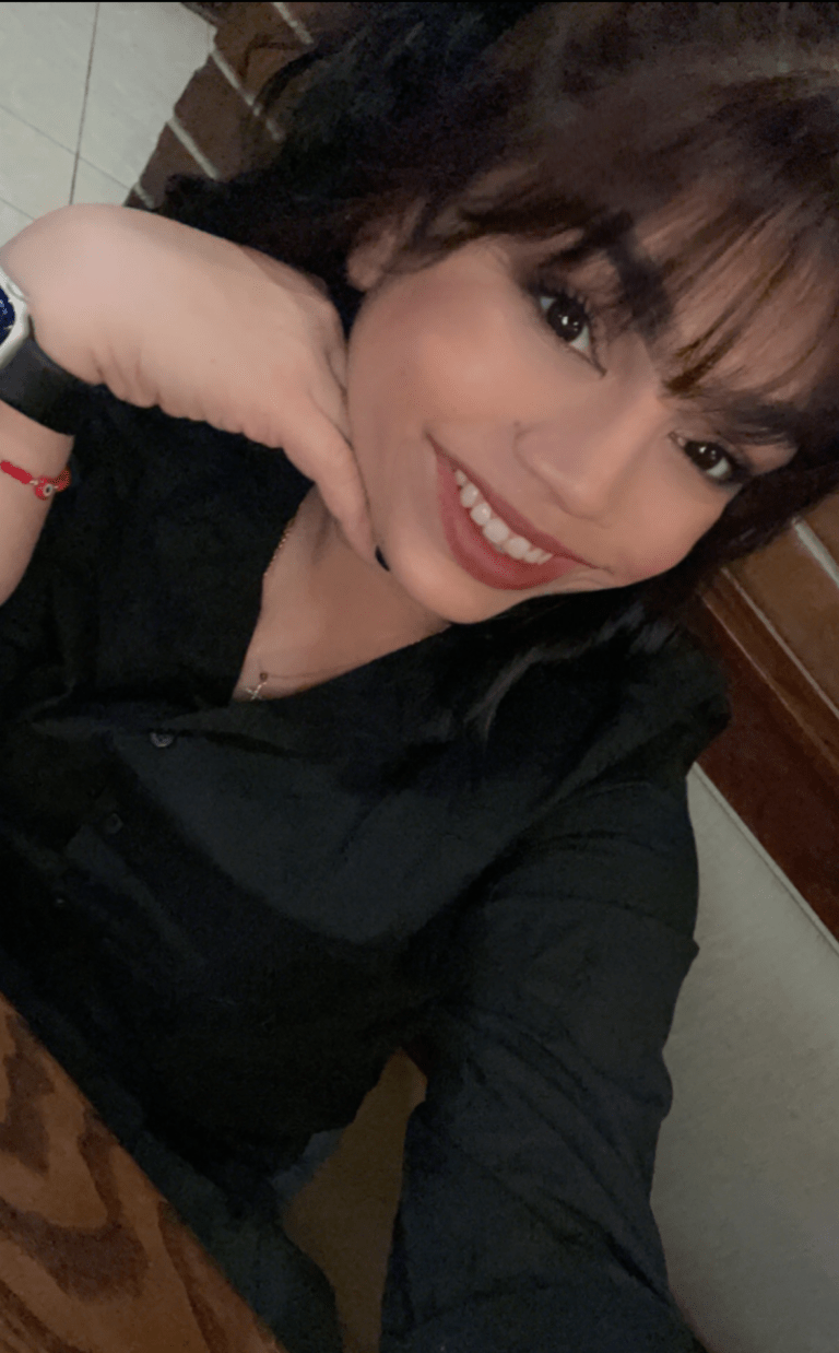 Message Therapist Leslie Villatoro